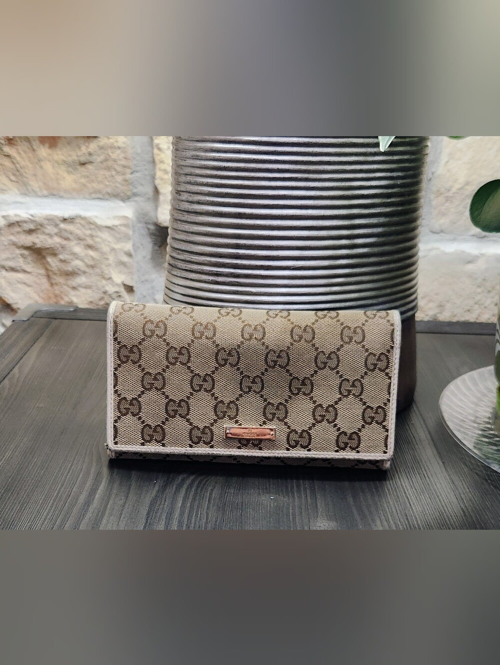 100% Authentic Gucci Wallet
